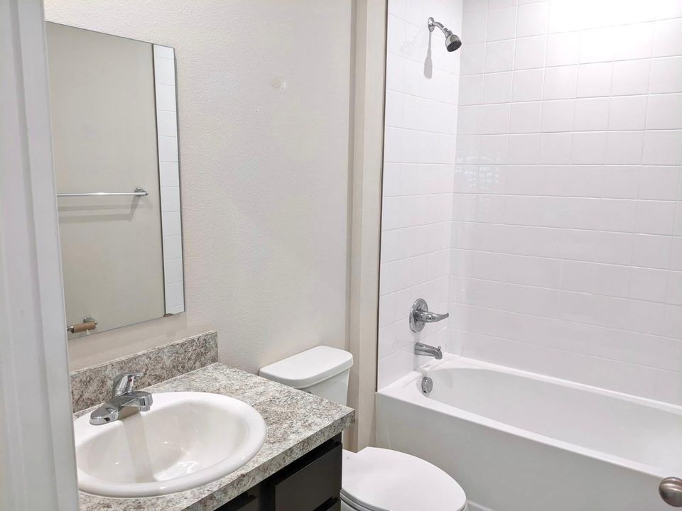 En Renta: $2,300 (3 camas, 2 baños, 1378 Pies cuadrados)