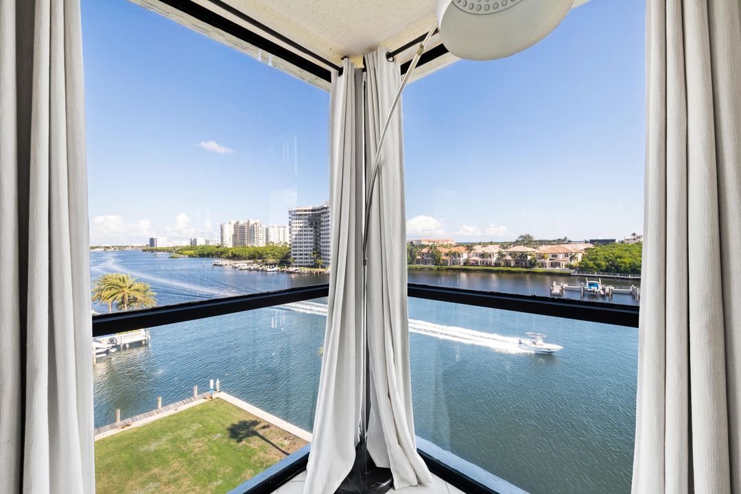 待售: $945,000 (3 贝兹, 2 浴室, 1682 平方英尺)