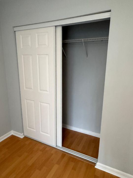 For Rent: $2,300 (2 beds, 2 baths, 960 Square Feet)