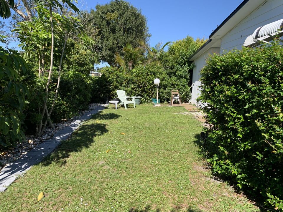 待售: $35,000 (2 贝兹, 2 浴室, 1300 平方英尺)