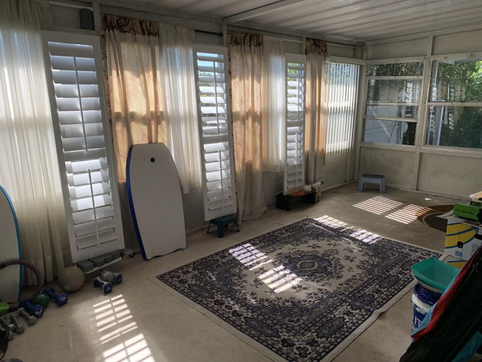 待售: $35,000 (2 贝兹, 2 浴室, 1300 平方英尺)