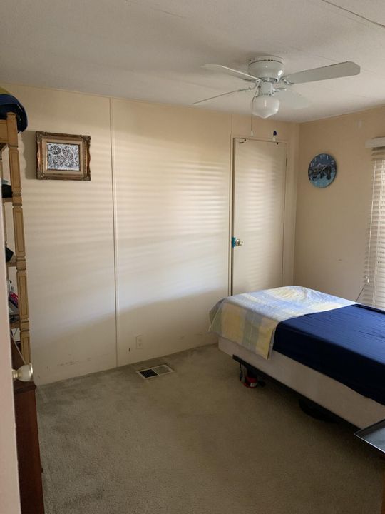 待售: $35,000 (2 贝兹, 2 浴室, 1300 平方英尺)