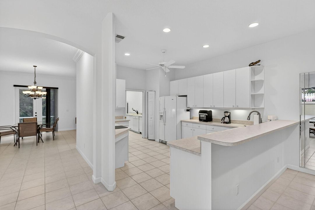 For Sale: $465,000 (4 beds, 3 baths, 2358 Square Feet)