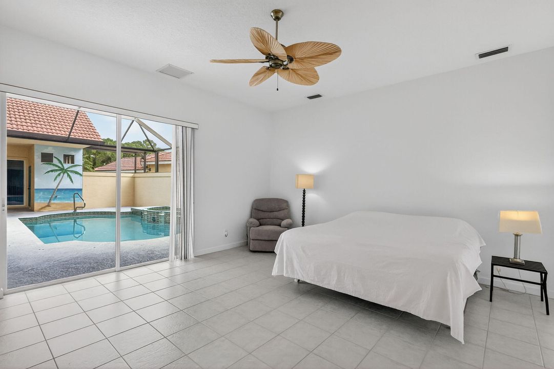 For Sale: $465,000 (4 beds, 3 baths, 2358 Square Feet)