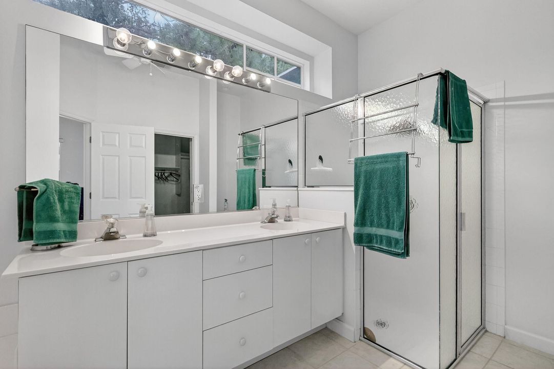 For Sale: $465,000 (4 beds, 3 baths, 2358 Square Feet)