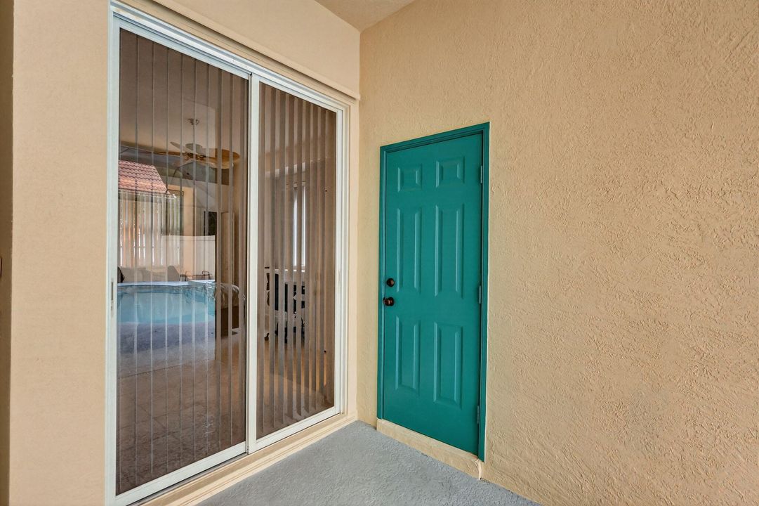 For Sale: $465,000 (4 beds, 3 baths, 2358 Square Feet)