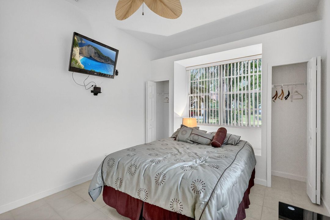 For Sale: $465,000 (4 beds, 3 baths, 2358 Square Feet)