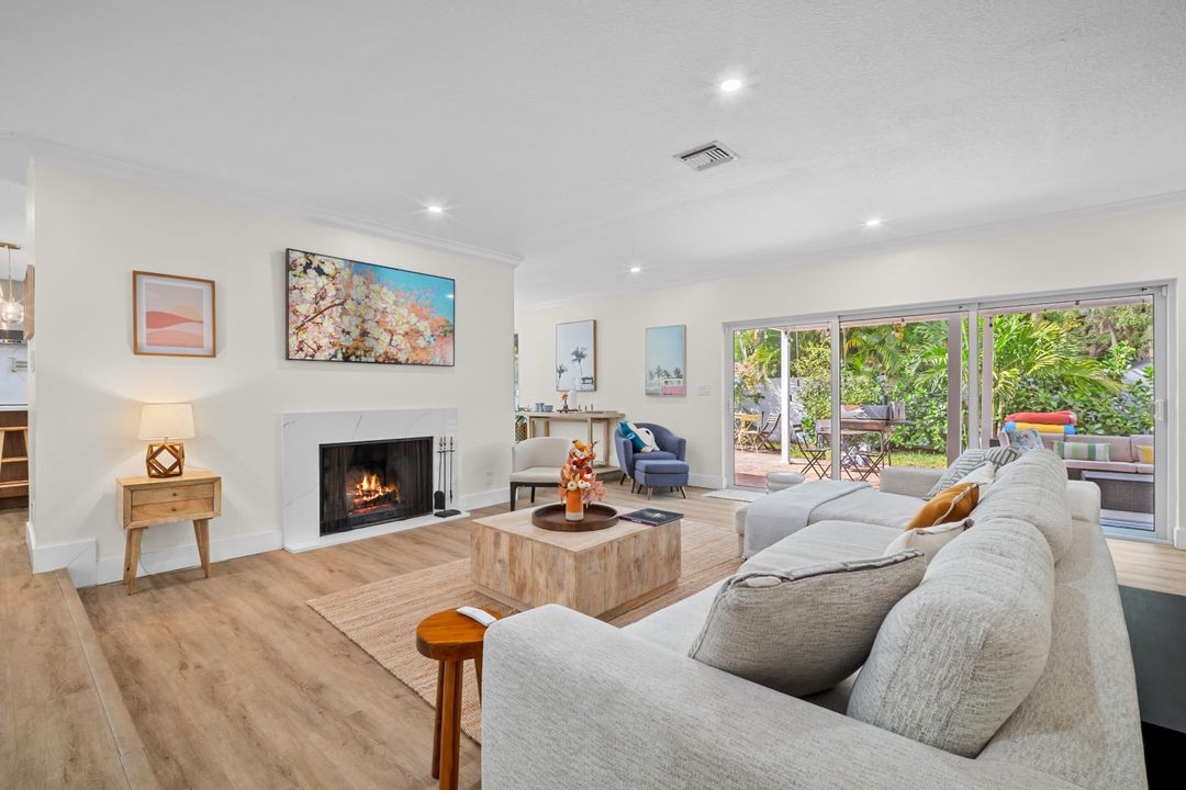 В аренду: $6,000 (3 спален, 2 ванн, 2854 Квадратных фут)