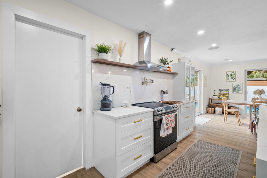 В аренду: $6,000 (3 спален, 2 ванн, 2854 Квадратных фут)