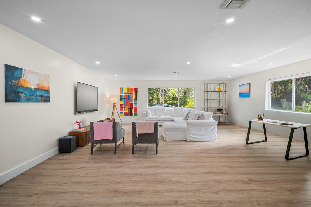 В аренду: $6,000 (3 спален, 2 ванн, 2854 Квадратных фут)