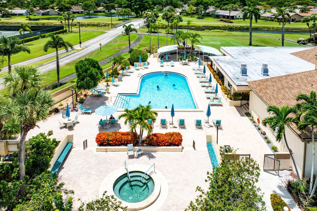 Activo con contrato: $500,000 (3 camas, 2 baños, 1938 Pies cuadrados)