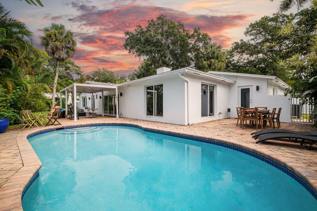 В аренду: $6,000 (3 спален, 2 ванн, 2854 Квадратных фут)