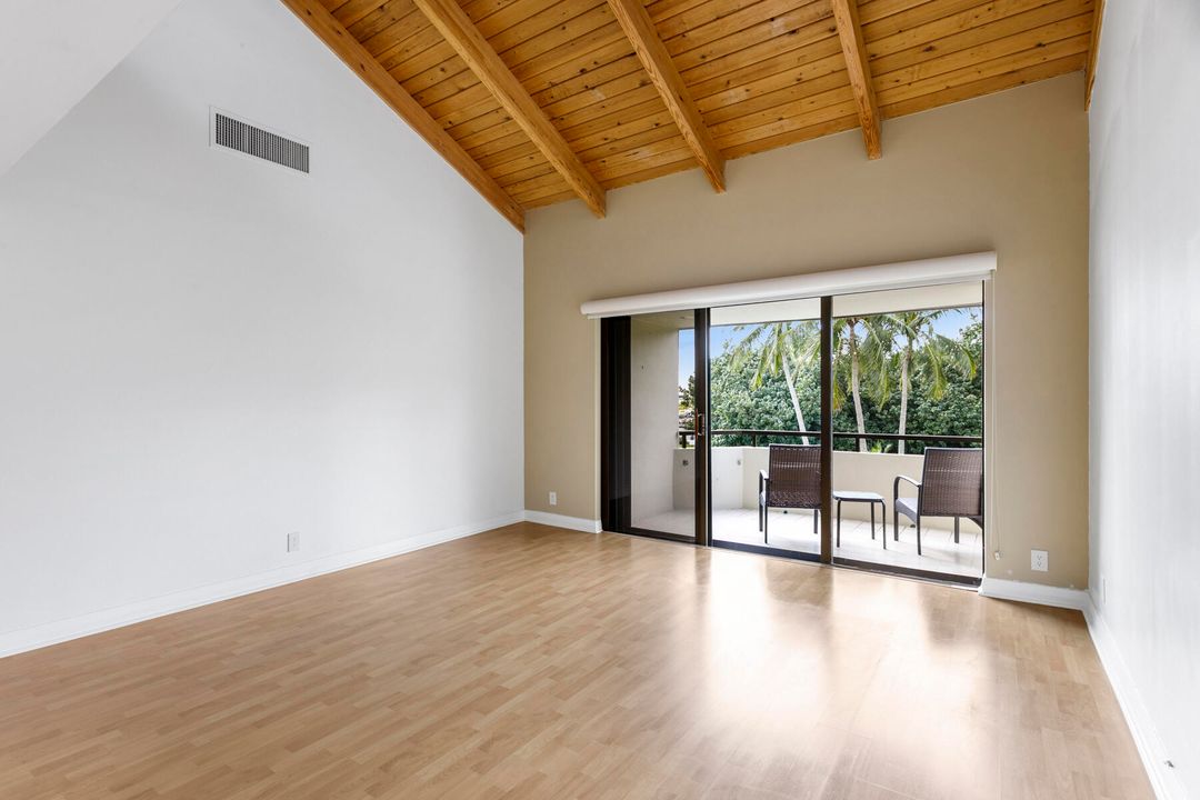 For Sale: $1,225,000 (4 beds, 3 baths, 3128 Square Feet)