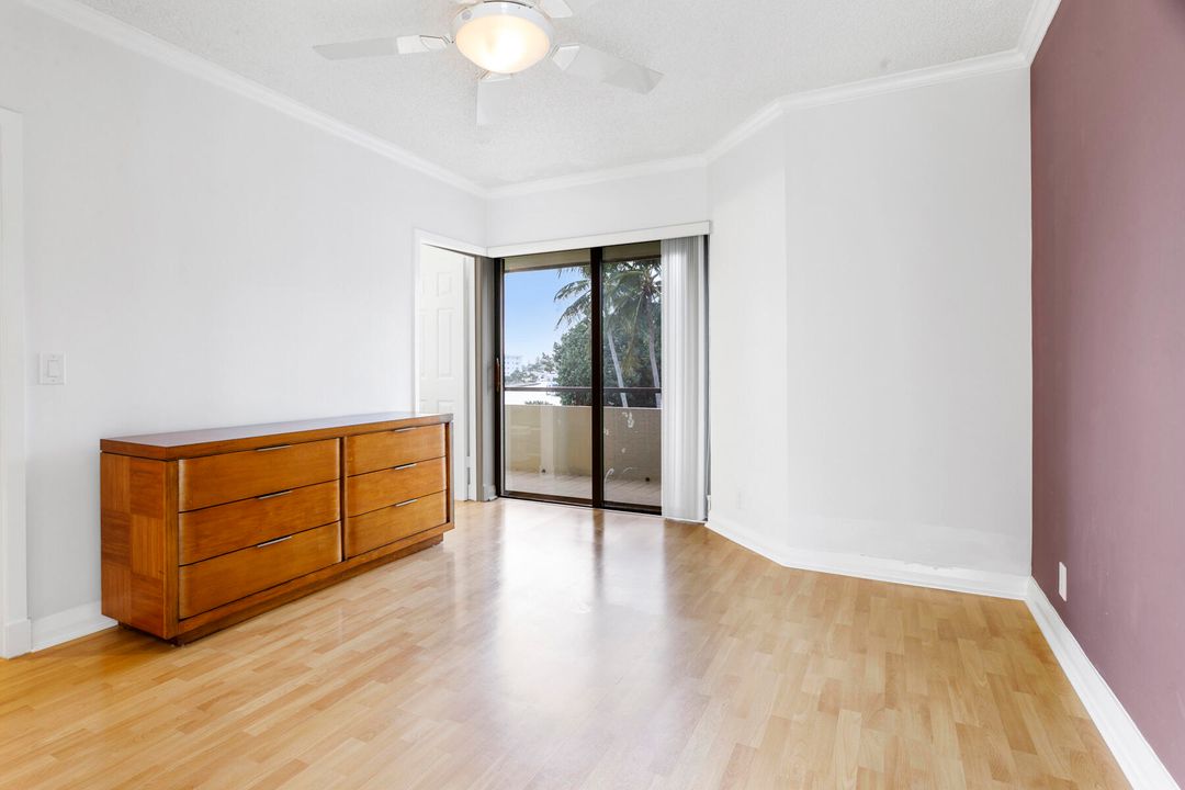 For Sale: $1,225,000 (4 beds, 3 baths, 3128 Square Feet)