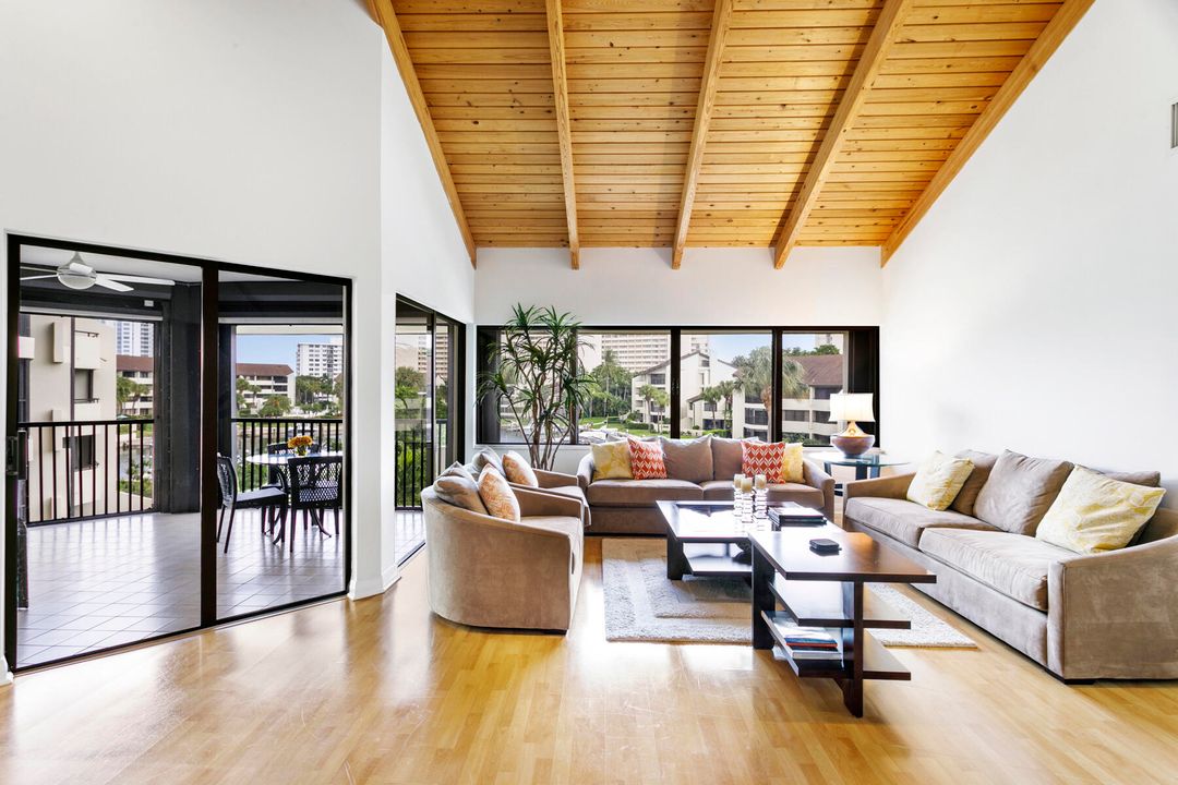 For Sale: $1,225,000 (4 beds, 3 baths, 3128 Square Feet)