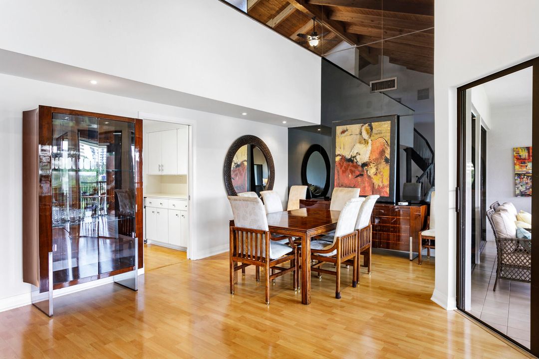 For Sale: $1,225,000 (4 beds, 3 baths, 3128 Square Feet)