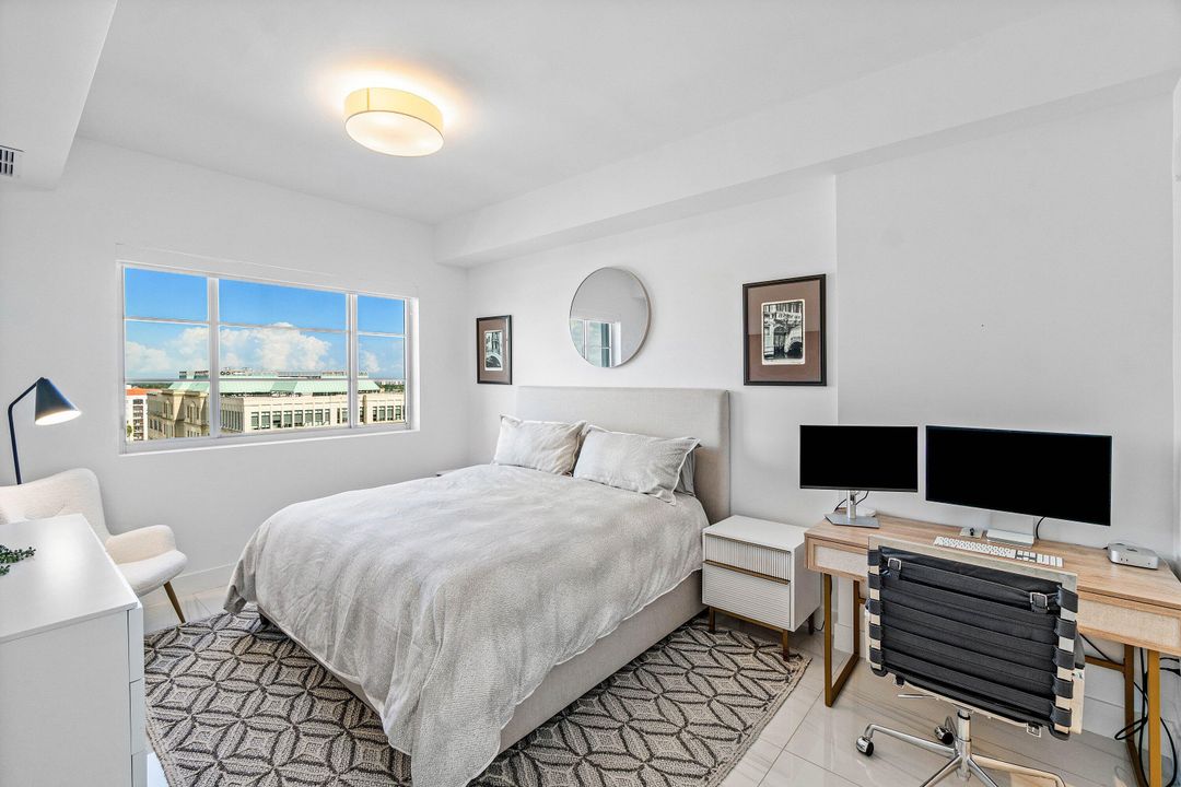 For Sale: $1,200,000 (2 beds, 2 baths, 1151 Square Feet)