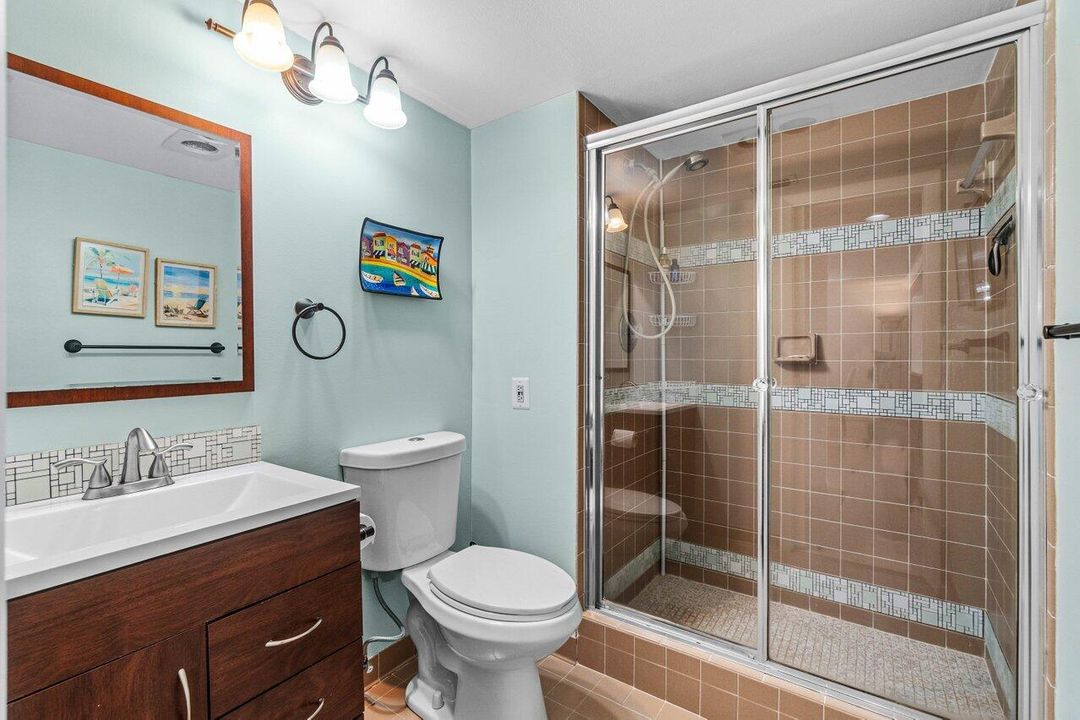 待售: $285,000 (2 贝兹, 2 浴室, 1280 平方英尺)