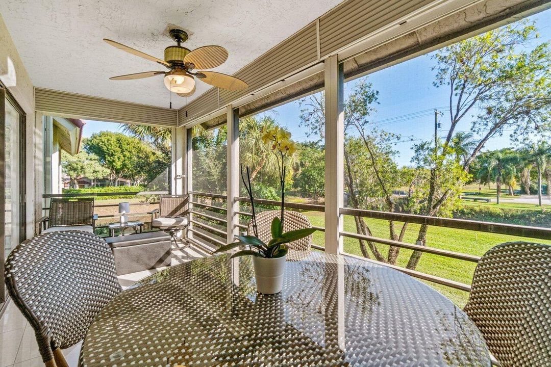 待售: $285,000 (2 贝兹, 2 浴室, 1280 平方英尺)