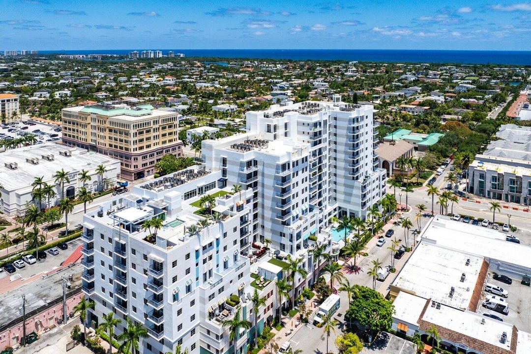 For Sale: $1,200,000 (2 beds, 2 baths, 1151 Square Feet)