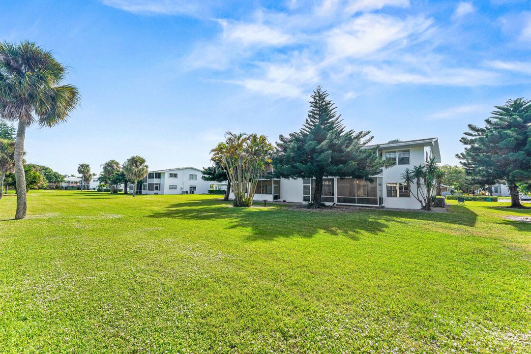 For Sale: $50,000 (1 beds, 1 baths, 646 Square Feet)