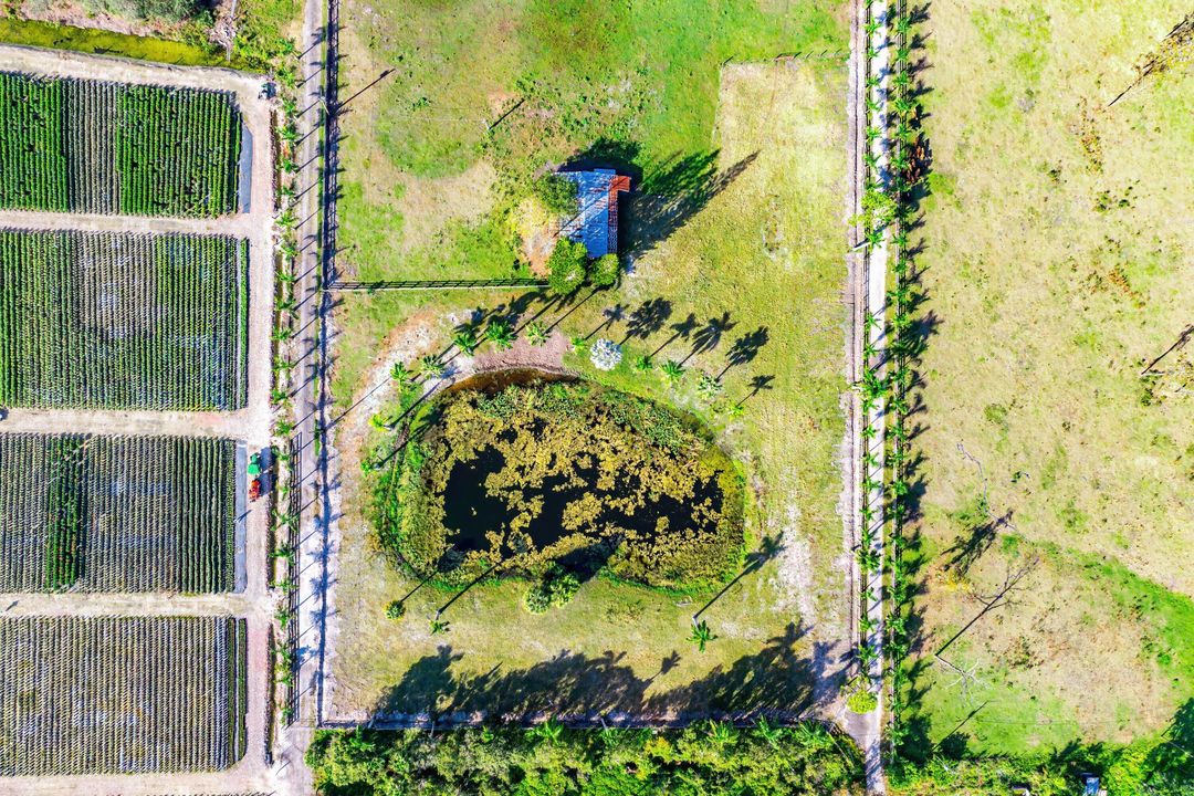 For Sale: $1,600,000 (0 beds, 0 baths, 0 Square Feet)