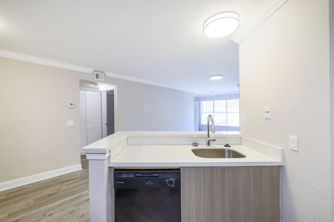 For Rent: $1,730 (2 beds, 2 baths, 71818 Square Feet)