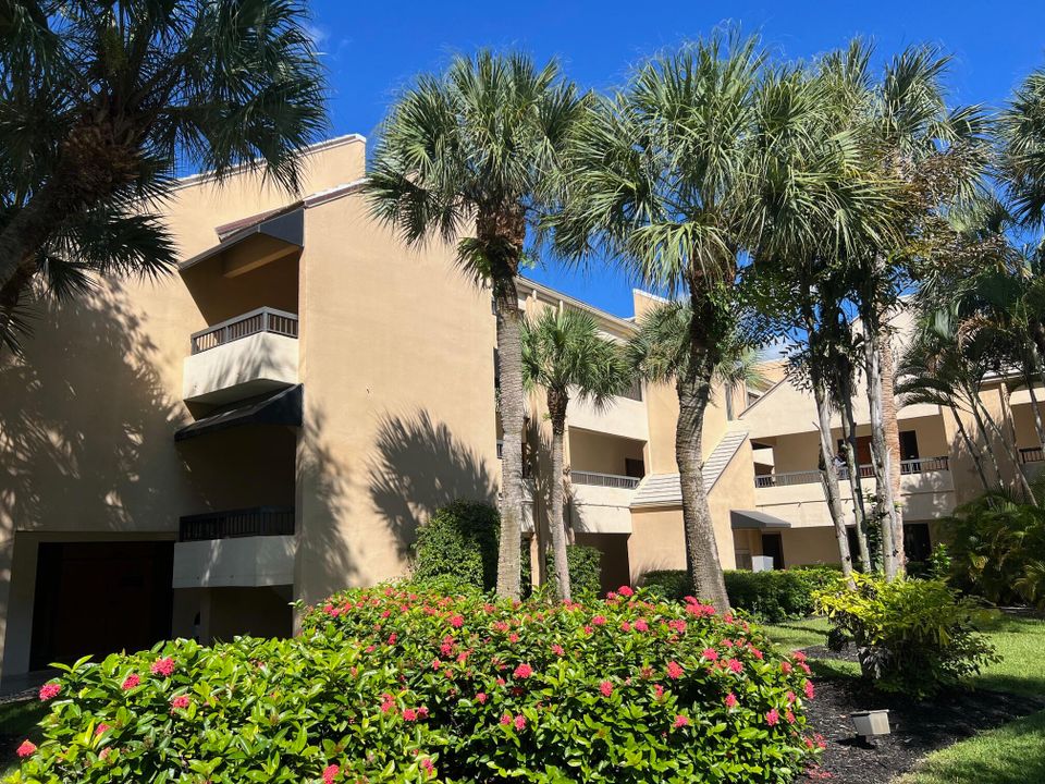 待售: $1,340,000 (0 贝兹, 0 浴室, 2757 平方英尺)