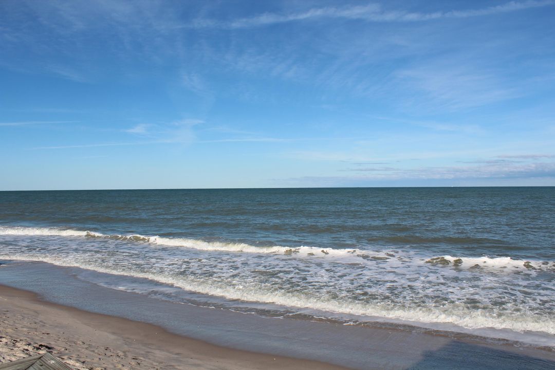 На продажу: $885,000 (6 спален, 4 ванн, 3498 Квадратных фут)