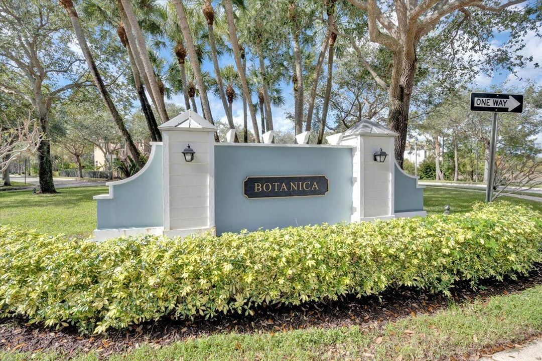 For Sale: $994,000 (4 beds, 3 baths, 2478 Square Feet)