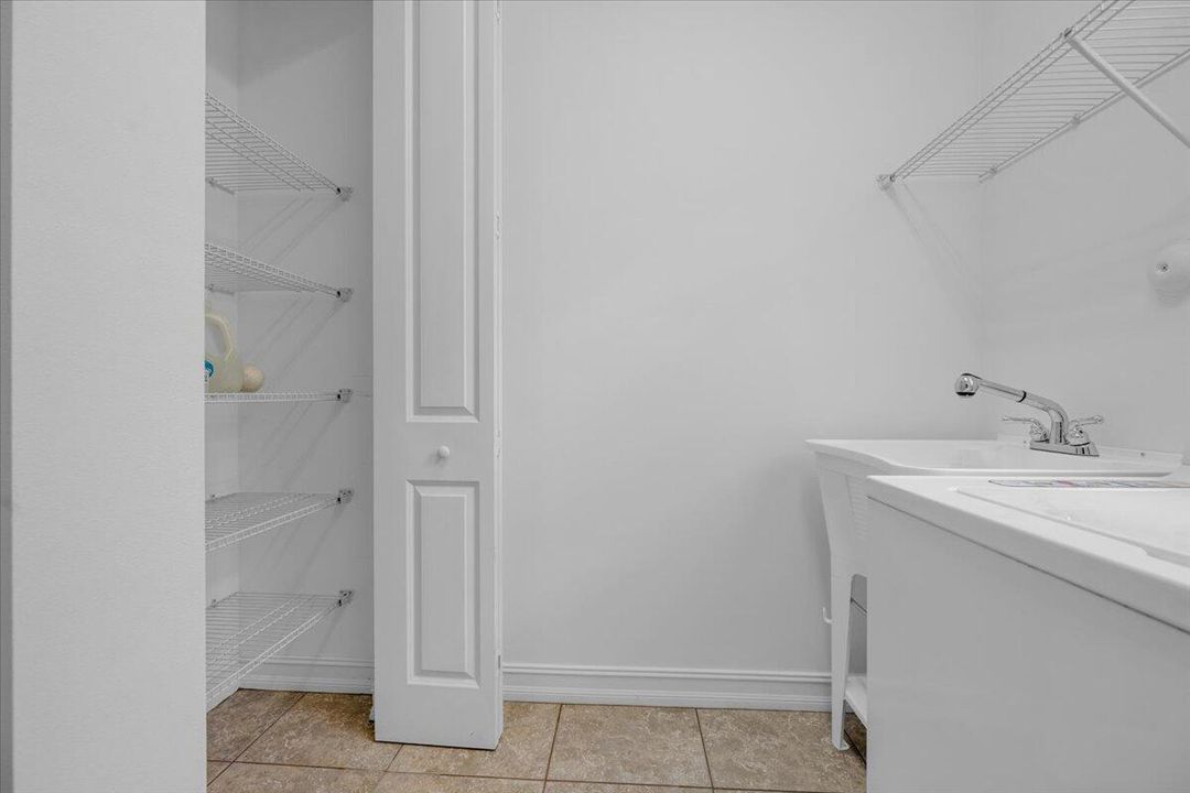 For Sale: $994,000 (4 beds, 3 baths, 2478 Square Feet)