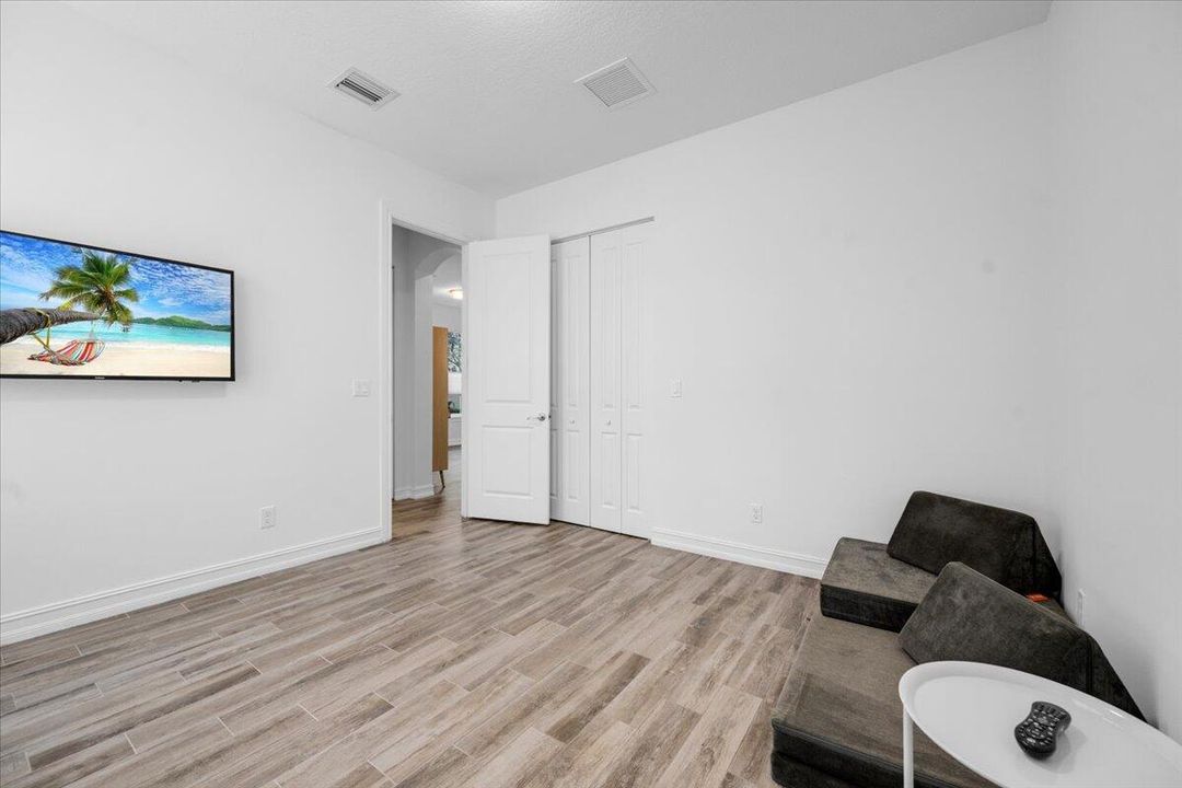 For Sale: $994,000 (4 beds, 3 baths, 2478 Square Feet)