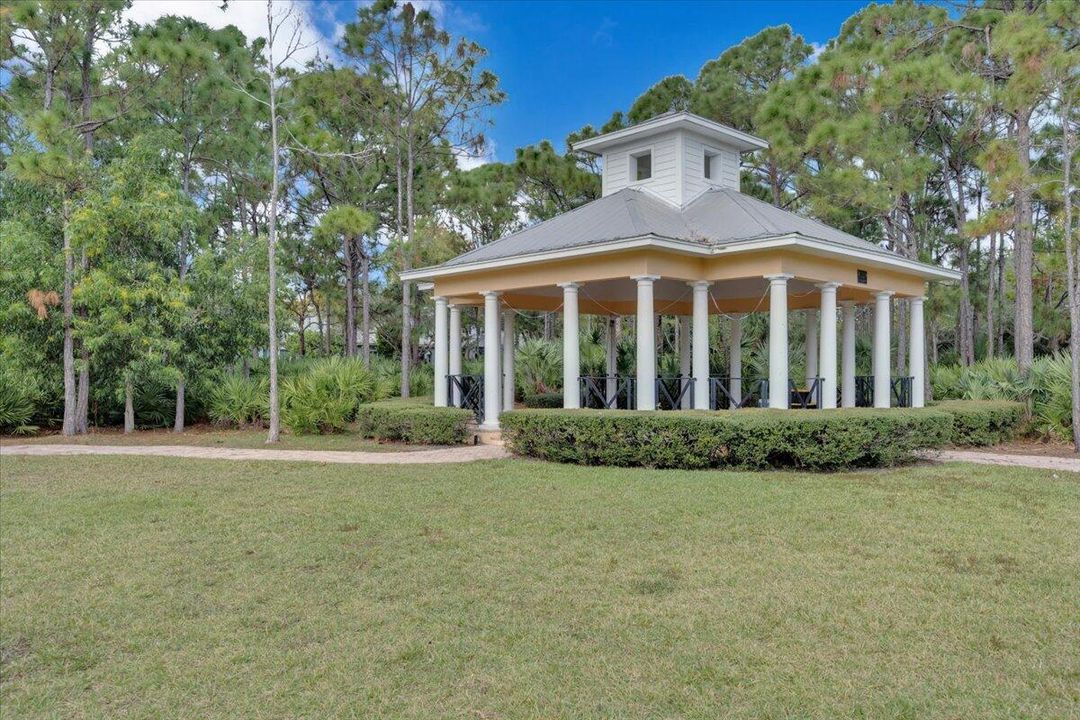 For Sale: $994,000 (4 beds, 3 baths, 2478 Square Feet)