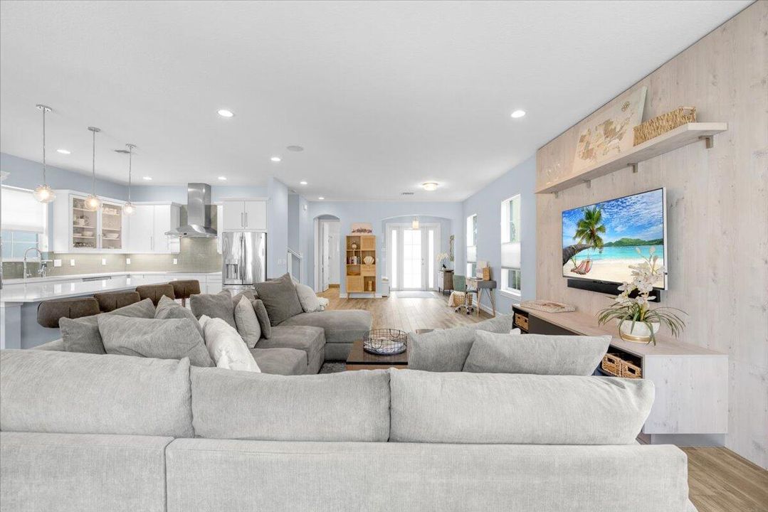 For Sale: $994,000 (4 beds, 3 baths, 2478 Square Feet)