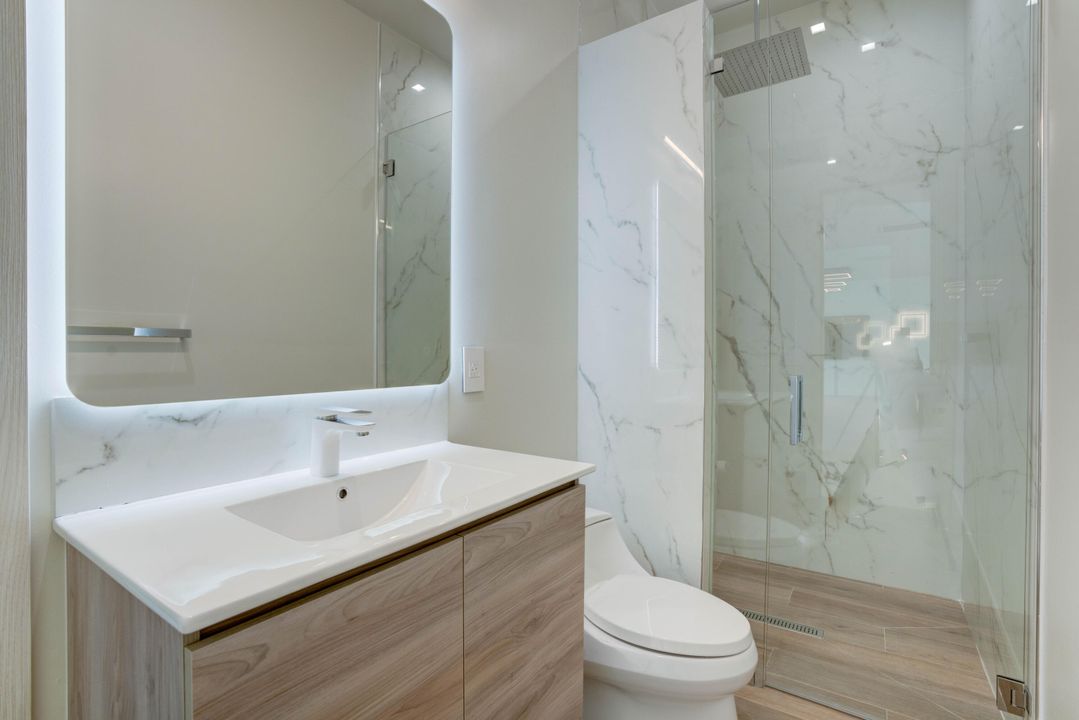 En Renta: $10,500 (4 camas, 3 baños, 2723 Pies cuadrados)