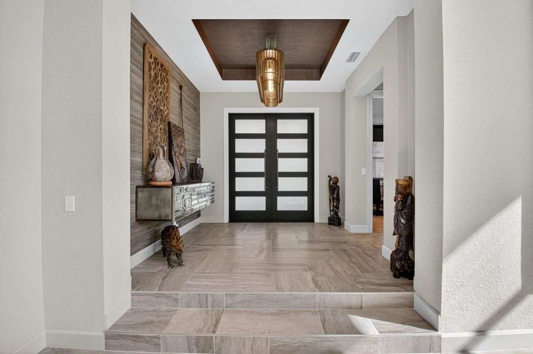 For Sale: $3,695,000 (5 beds, 4 baths, 4764 Square Feet)