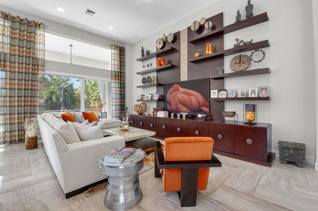 For Sale: $3,695,000 (5 beds, 4 baths, 4764 Square Feet)