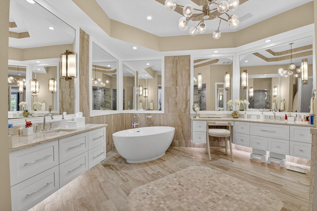 For Sale: $3,695,000 (5 beds, 4 baths, 4764 Square Feet)