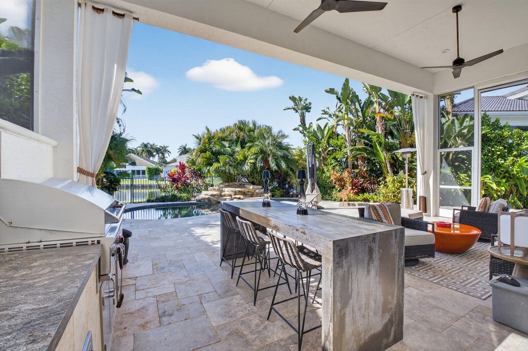 For Sale: $3,695,000 (5 beds, 4 baths, 4764 Square Feet)