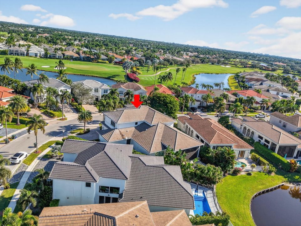 For Sale: $3,695,000 (5 beds, 4 baths, 4764 Square Feet)