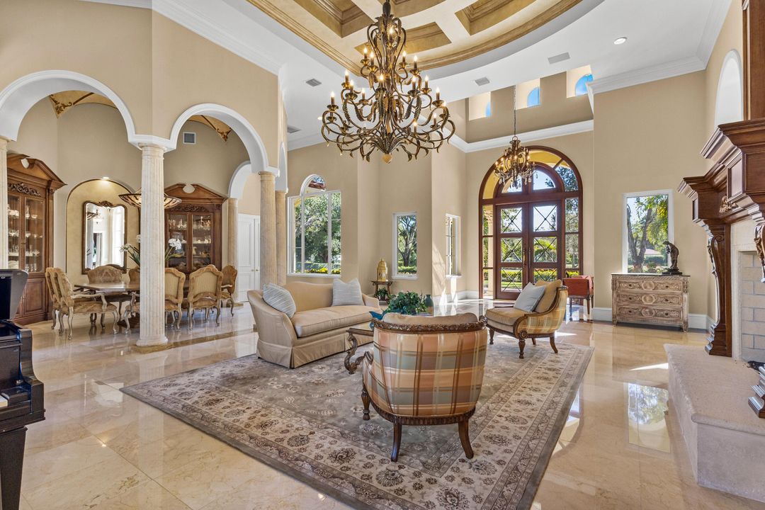 For Sale: $5,495,000 (6 beds, 5 baths, 6780 Square Feet)