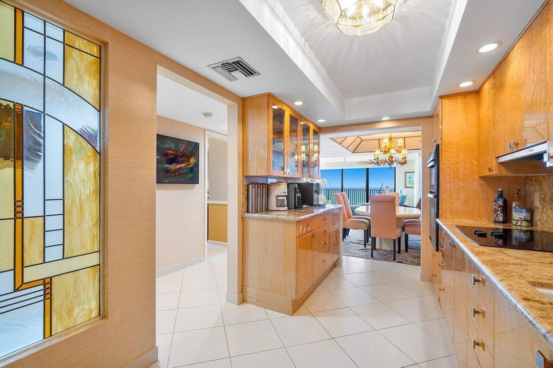 For Sale: $1,200,000 (3 beds, 3 baths, 2070 Square Feet)