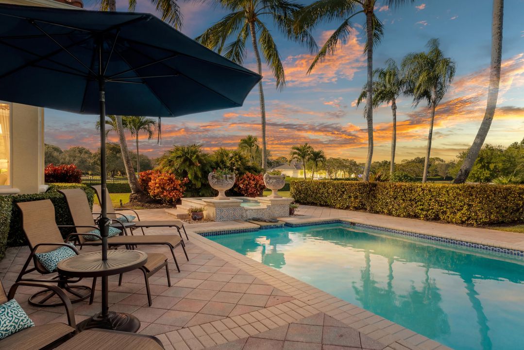 For Sale: $5,495,000 (6 beds, 5 baths, 6780 Square Feet)