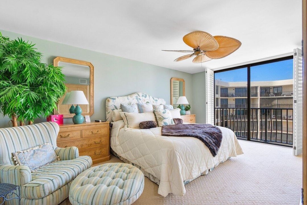 For Sale: $1,200,000 (3 beds, 3 baths, 2070 Square Feet)