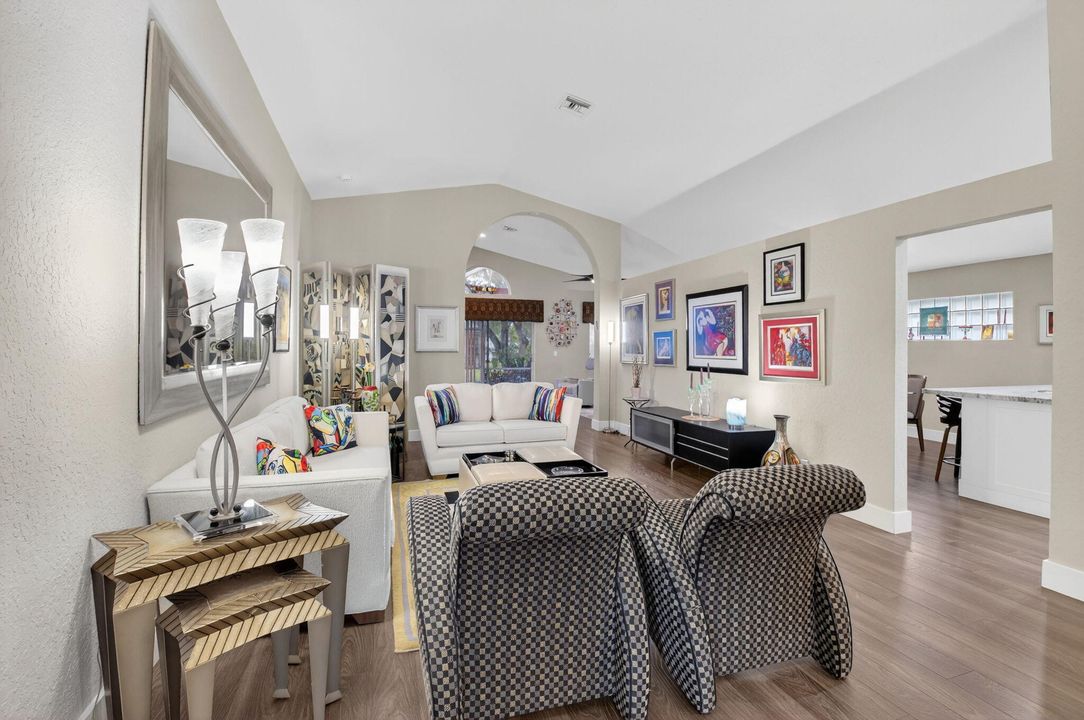 For Sale: $610,000 (3 beds, 2 baths, 2187 Square Feet)