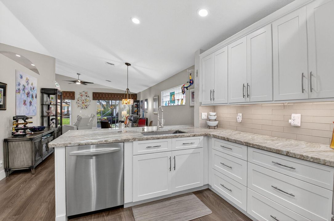 For Sale: $610,000 (3 beds, 2 baths, 2187 Square Feet)