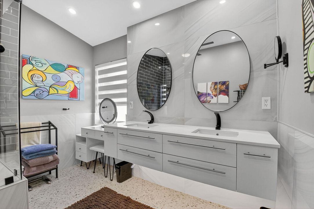 For Sale: $610,000 (3 beds, 2 baths, 2187 Square Feet)