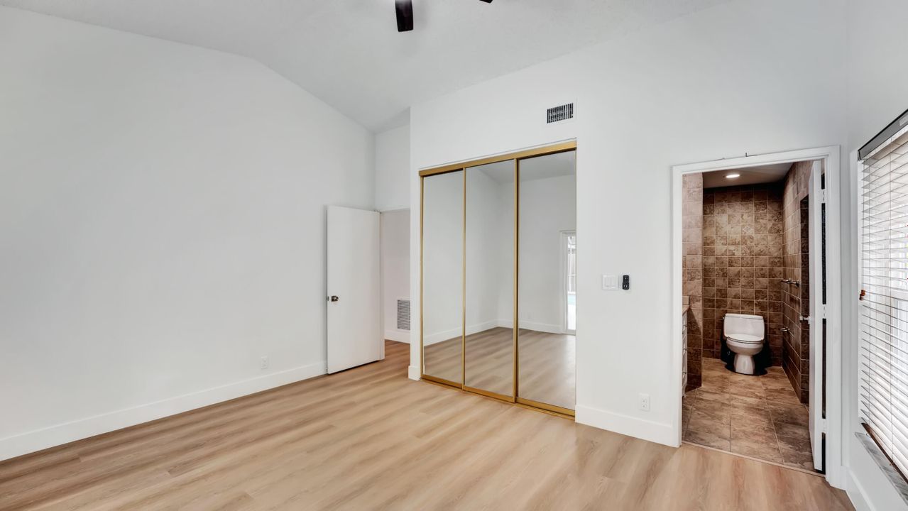 В аренду: $4,700 (4 спален, 2 ванн, 1773 Квадратных фут)