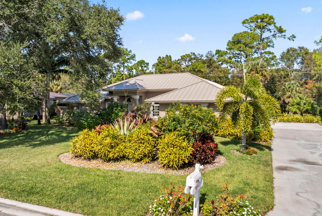 For Sale: $599,999 (3 beds, 2 baths, 2071 Square Feet)