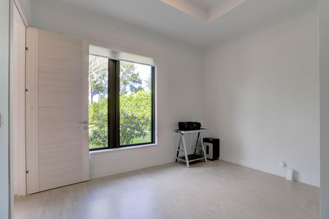 For Sale: $1,600,000 (4 beds, 3 baths, 2723 Square Feet)